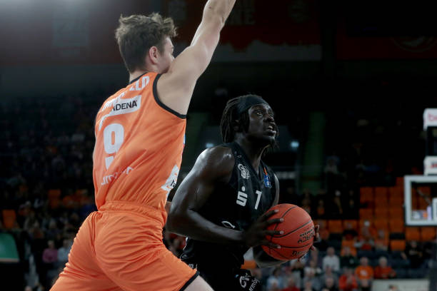 德国中卫聚 德国中卫聚