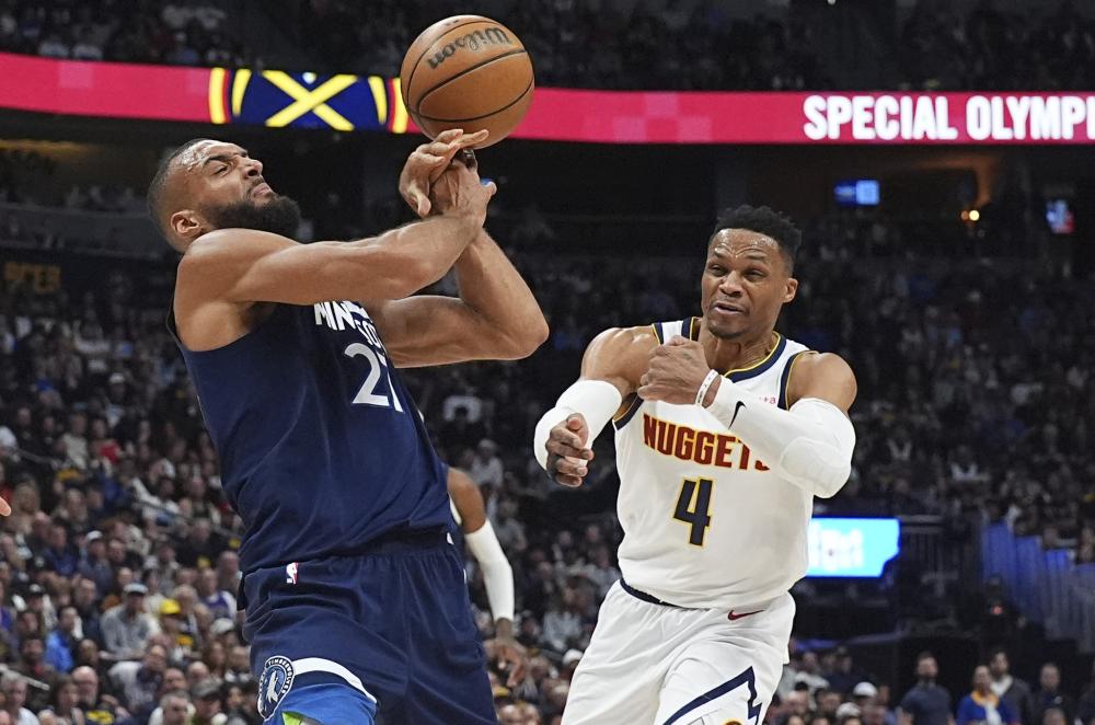 他的团队甚 他的团队甚