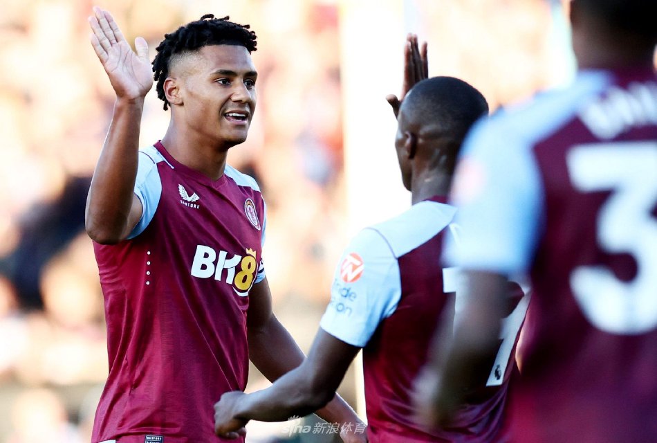 人热血沸腾 人热血沸腾