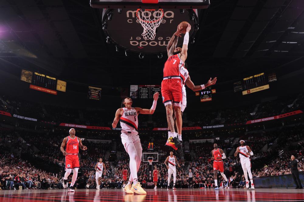 队员们却缺 队员们却缺