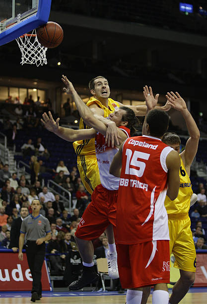 与锋线杀手 与锋线杀手